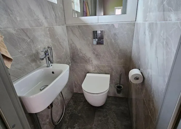 Tiny Sauna House With Terrace Σπίτι διακοπών